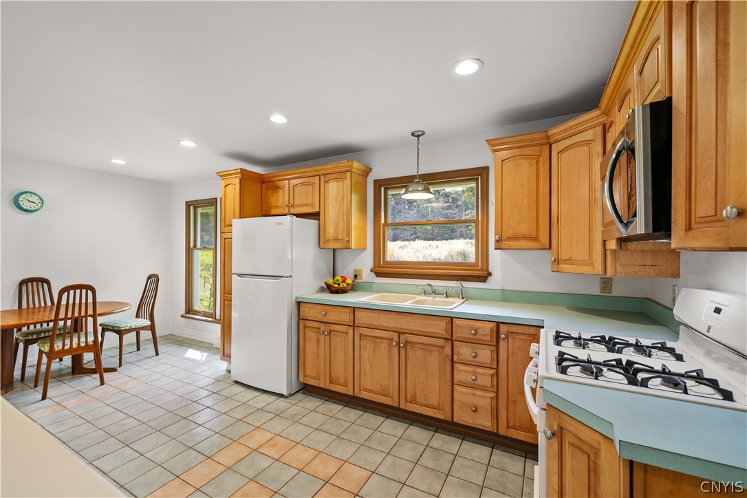 10788 Dayton Road Remsen, NY 13438 - Photo 11 of 33 Gallery Image 11