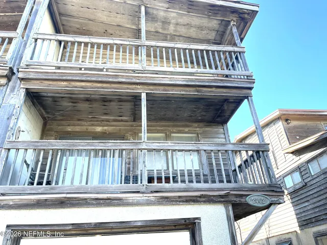 $3,000 | 2002 First Street, Neptune Beach, FL 32266