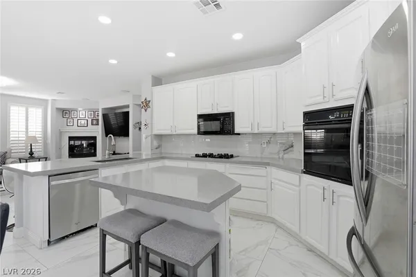 $860,000 | 2226 Tedesca Drive, Henderson, NV 89052