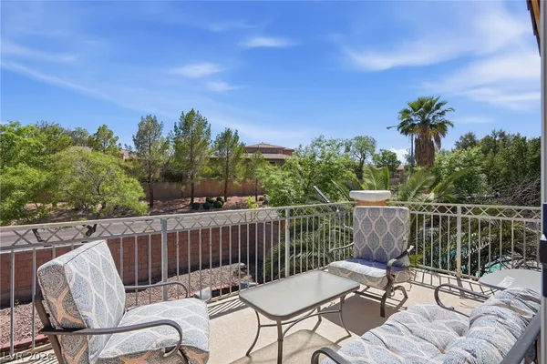$860,000 | 2226 Tedesca Drive, Henderson, NV 89052