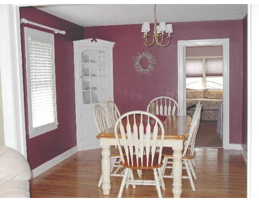 8 Ripley Street Wilbraham, MA 01095 - Photo 5 of 12 Gallery Image 5