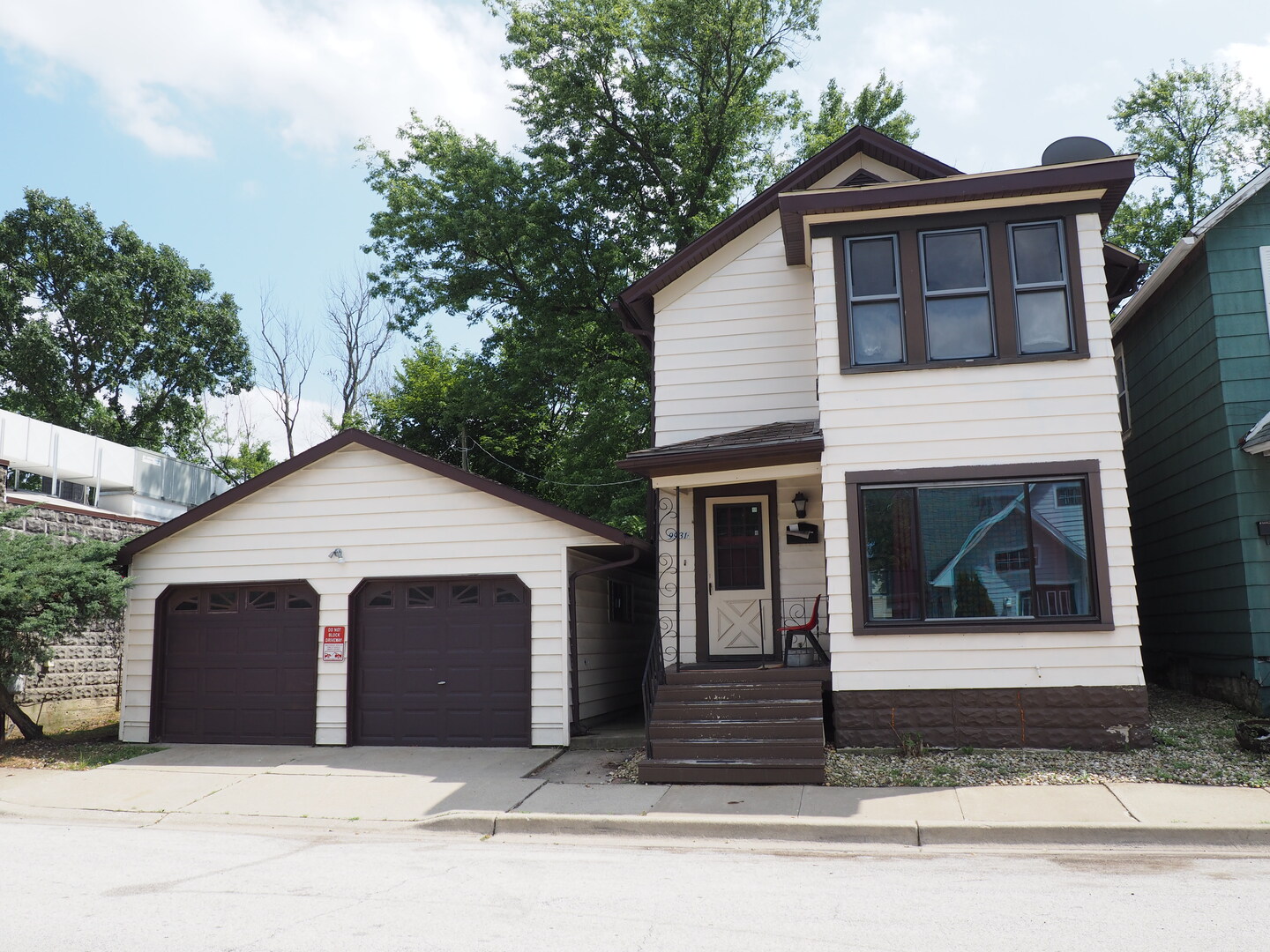 9931 143rd Place Orland Park, IL 60462 - Photo 1 of 20