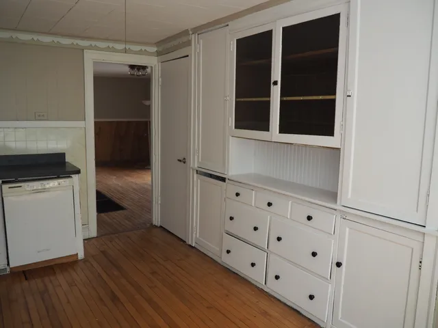 $2,400 | 9931 143rd Place, Orland Park, IL 60462