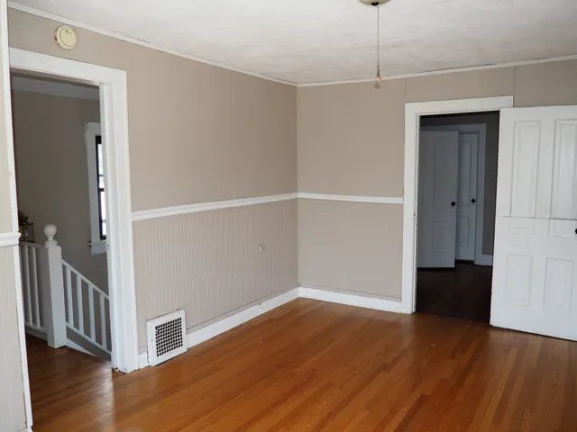 $2,400 | 9931 143rd Place, Orland Park, IL 60462