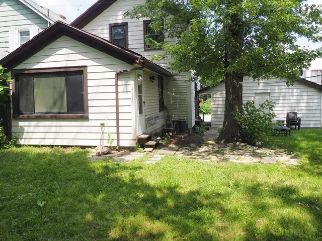 $2,400 | 9931 143rd Place, Orland Park, IL 60462