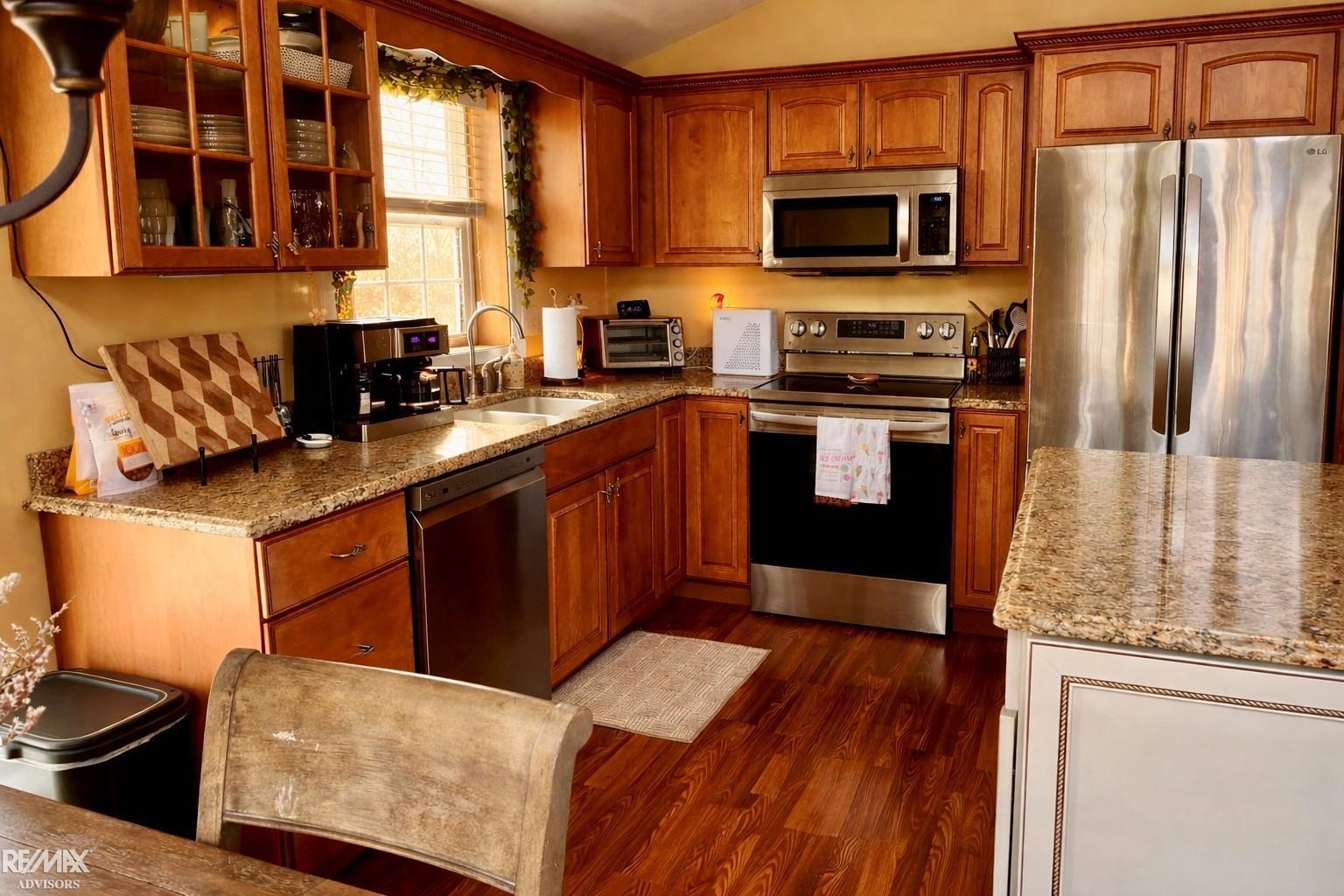 4338 Hamilton Way Gladwin, MI 48624 - Photo 8 of 46