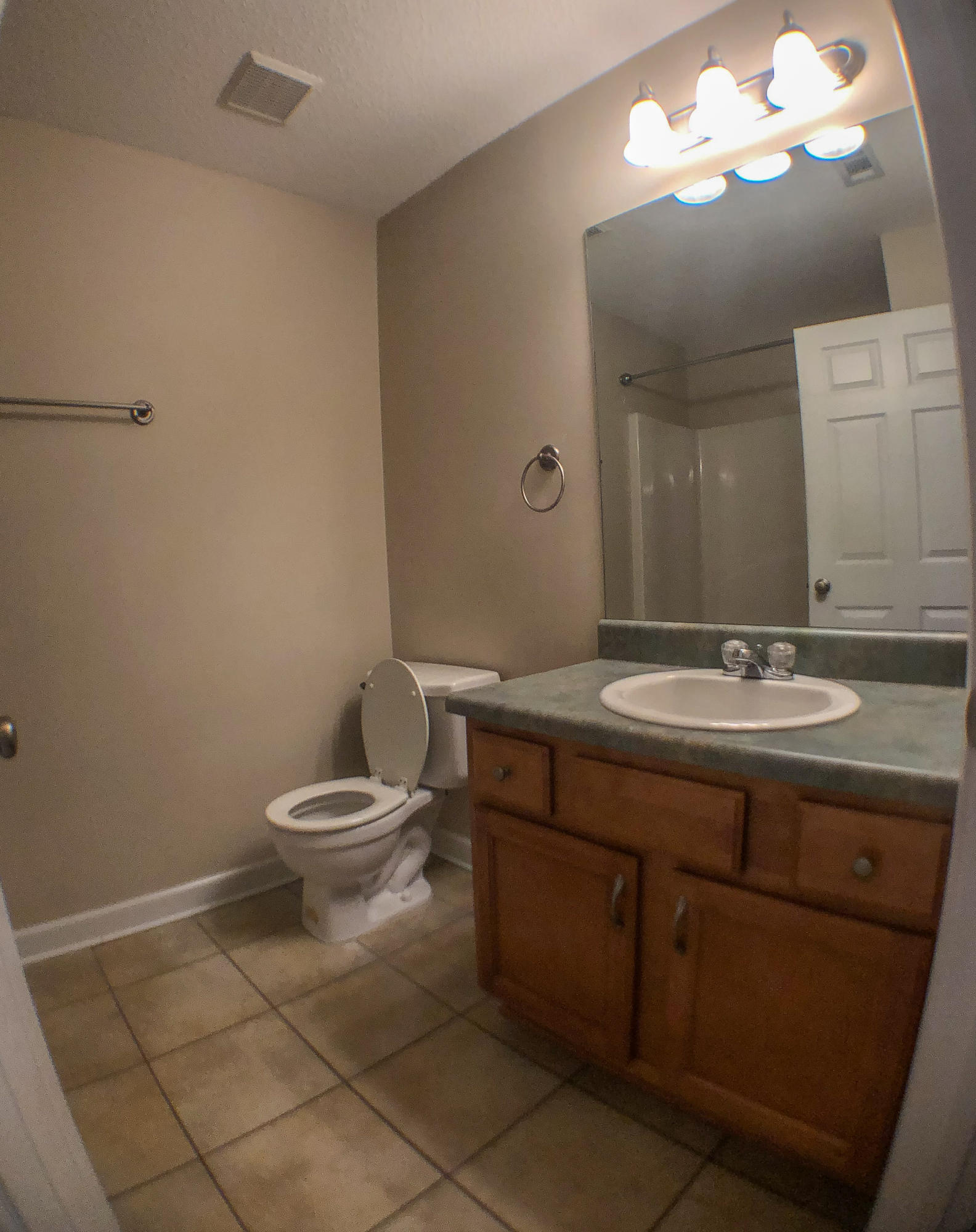 5133 Eagle Way Crestview, FL 32539 - Photo 16 of 25 Gallery Image 16