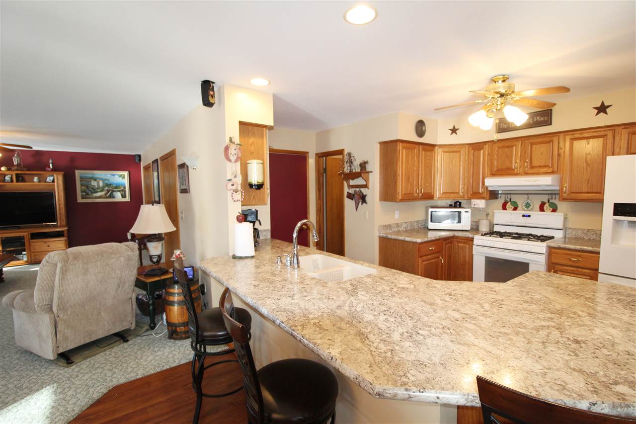 10095 West Stanley Road Flushing, MI 48433 - Photo 11 of 36 50033638-10.JPG