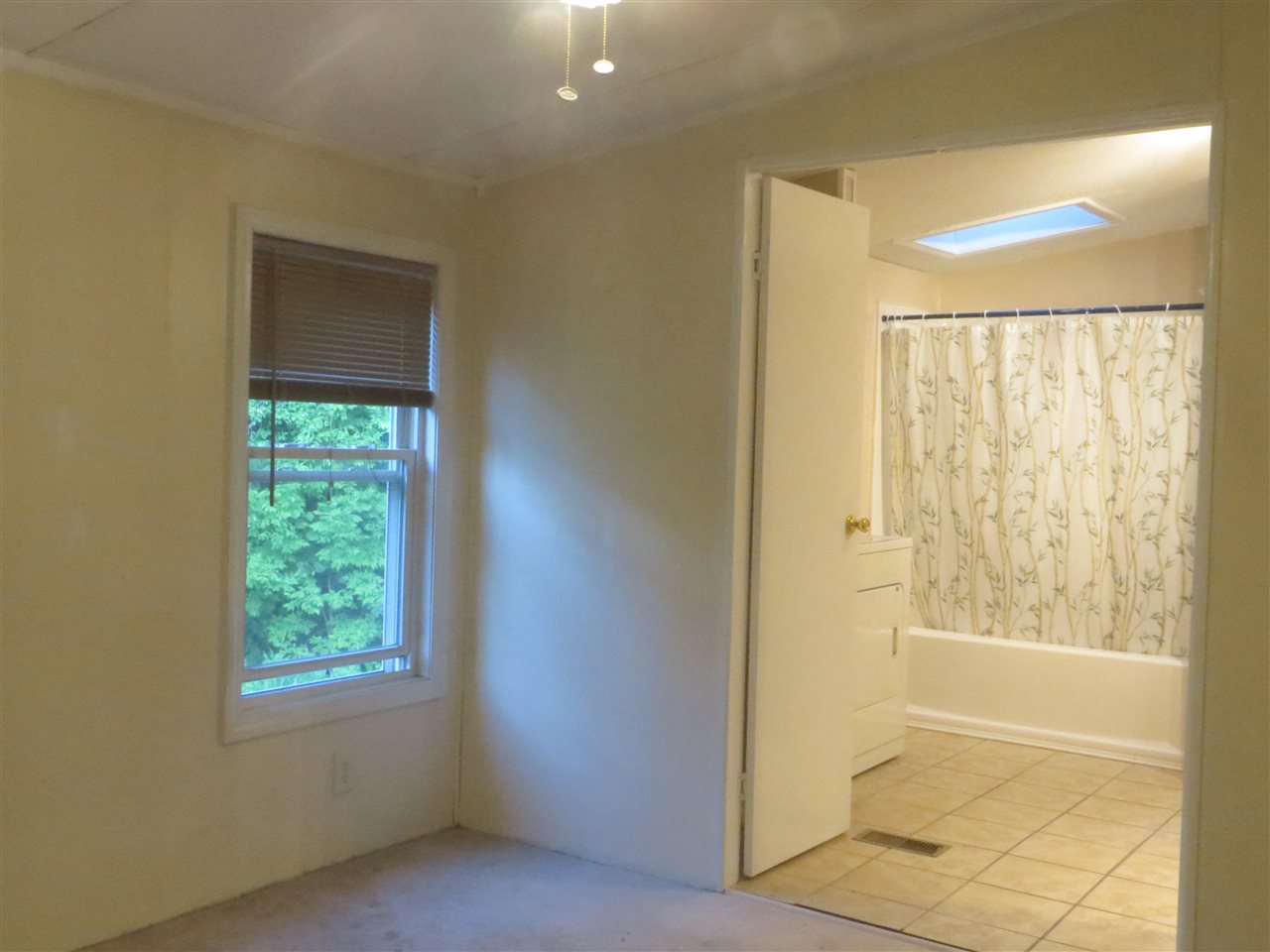 14 Dwight Road Nottingham, NH 03290 - Photo 6 of 18