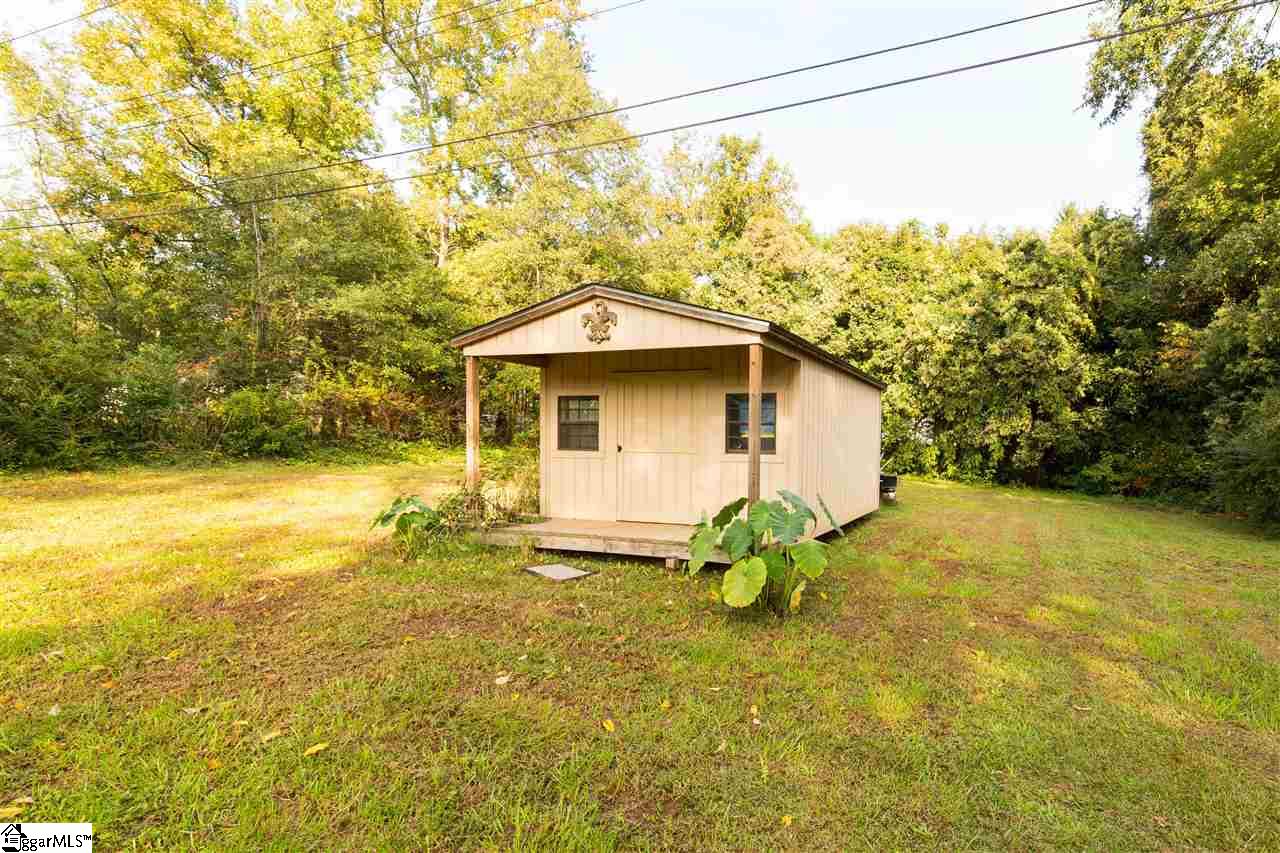 304 Crestfield Road Greenville, SC 29605 - Photo 14 of 18 Gallery Image 14