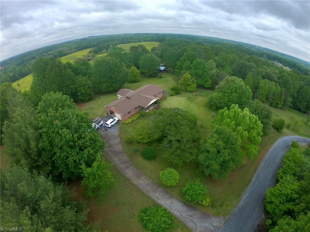 292 Circuit City Road Elkin, NC 28621 - Photo 4 of 46 Gallery Image 4
