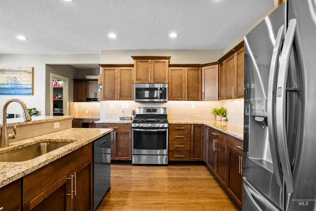 $615,990 | 6796 South Silver Spur Way, Boise, ID 83709