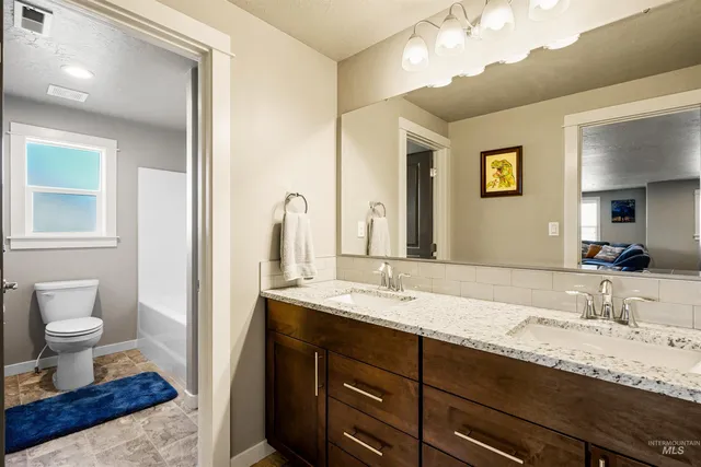 $615,990 | 6796 South Silver Spur Way, Boise, ID 83709