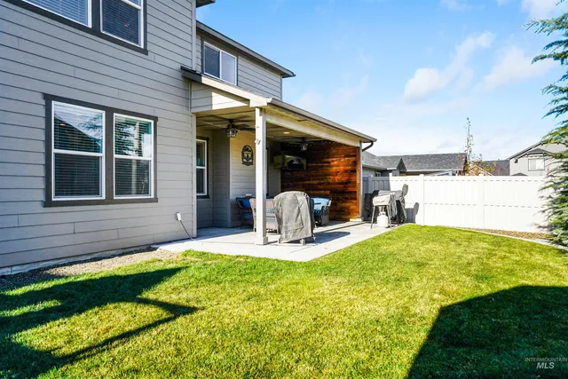 $615,990 | 6796 South Silver Spur Way, Boise, ID 83709