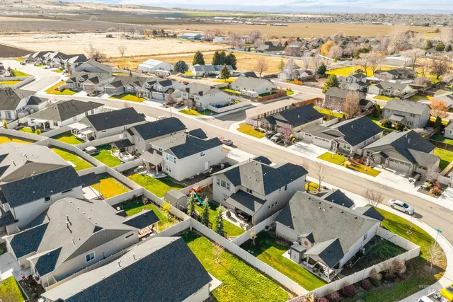 $615,990 | 6796 South Silver Spur Way, Boise, ID 83709