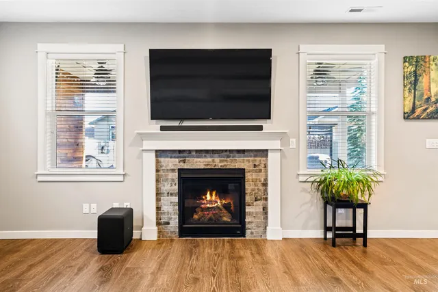 $615,990 | 6796 South Silver Spur Way, Boise, ID 83709