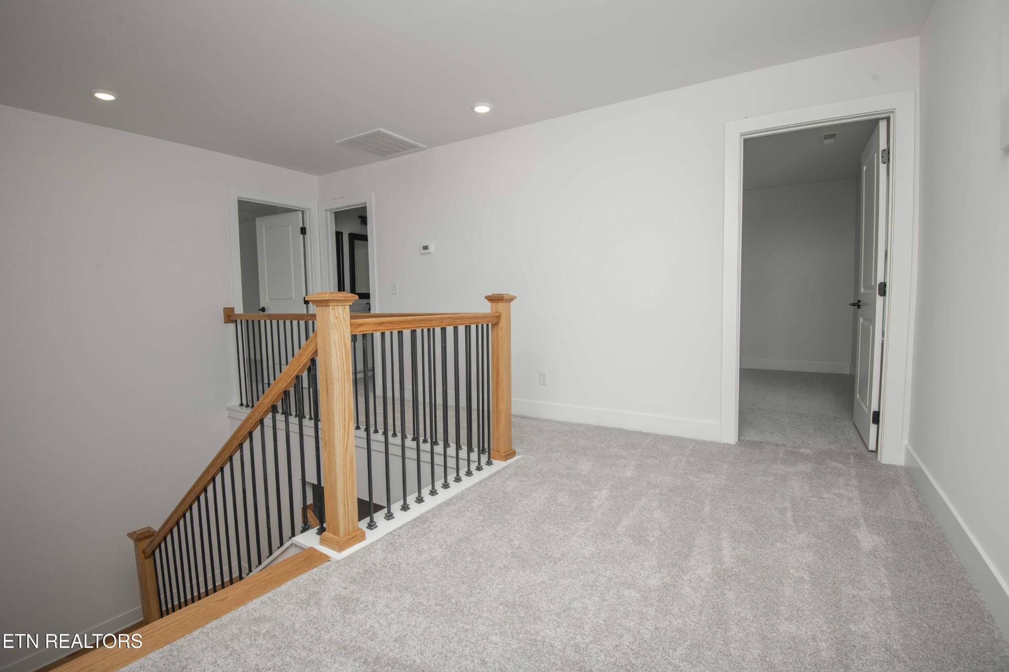 420 Ivey Farms Road Knoxville, TN 37934 - Photo 32 of 56 a view of a hallway with a hallway