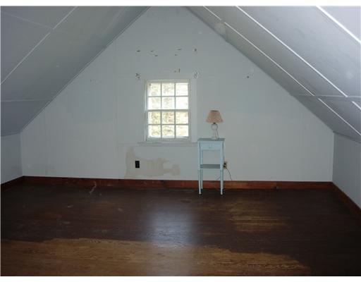 562 Post Road South Kingstown, RI 02879 - Photo 16 of 20 Bedroom.