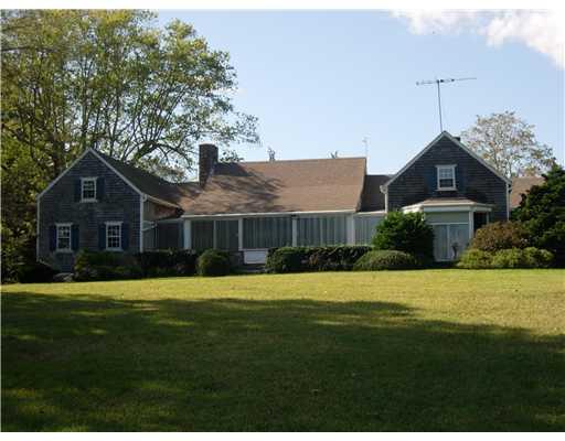 562 Post Road South Kingstown, RI 02879 - Photo 3 of 20 Exterior Back.
