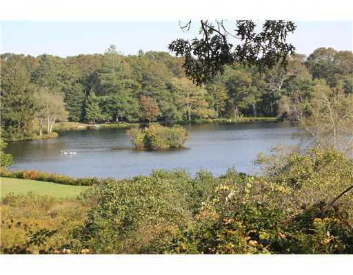 562 Post Road South Kingstown, RI 02879 - Photo 8 of 20 View.