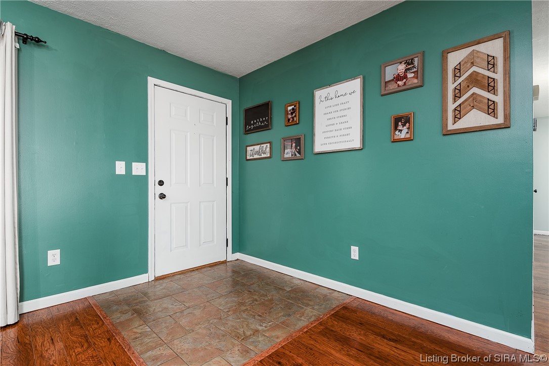 3931 Corydon Ridge Road Northeast Corydon, IN 47112 - Photo 4 of 29