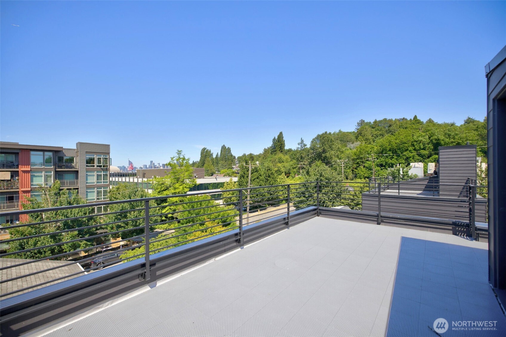 4107 25th Avenue Southwest Seattle, WA 98106 - Photo 25 of 32