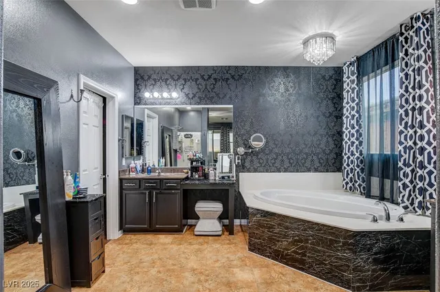 $949,000 | 8826 Dramatic Gold Avenue, Las Vegas, NV 89178