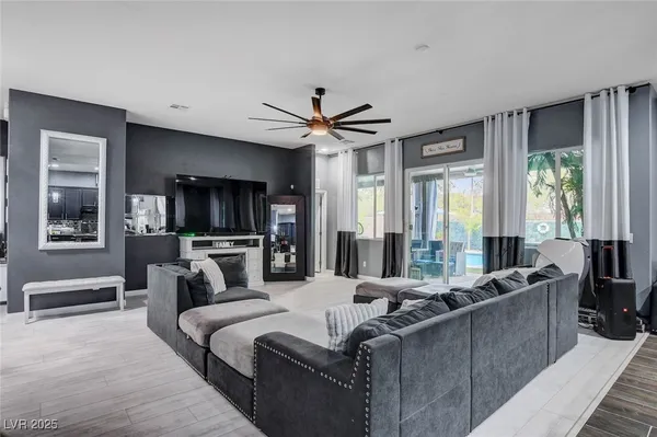 $949,000 | 8826 Dramatic Gold Avenue, Las Vegas, NV 89178