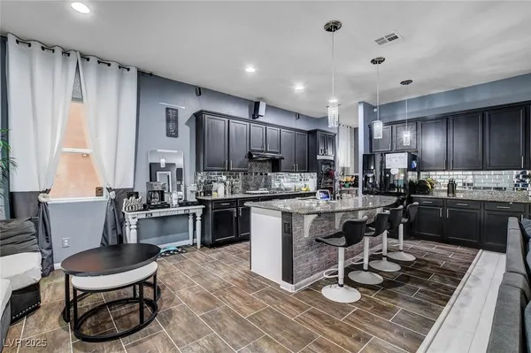 $949,000 | 8826 Dramatic Gold Avenue, Las Vegas, NV 89178