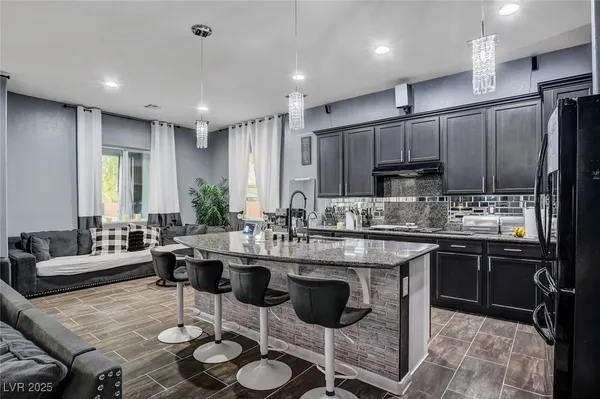 $949,000 | 8826 Dramatic Gold Avenue, Las Vegas, NV 89178