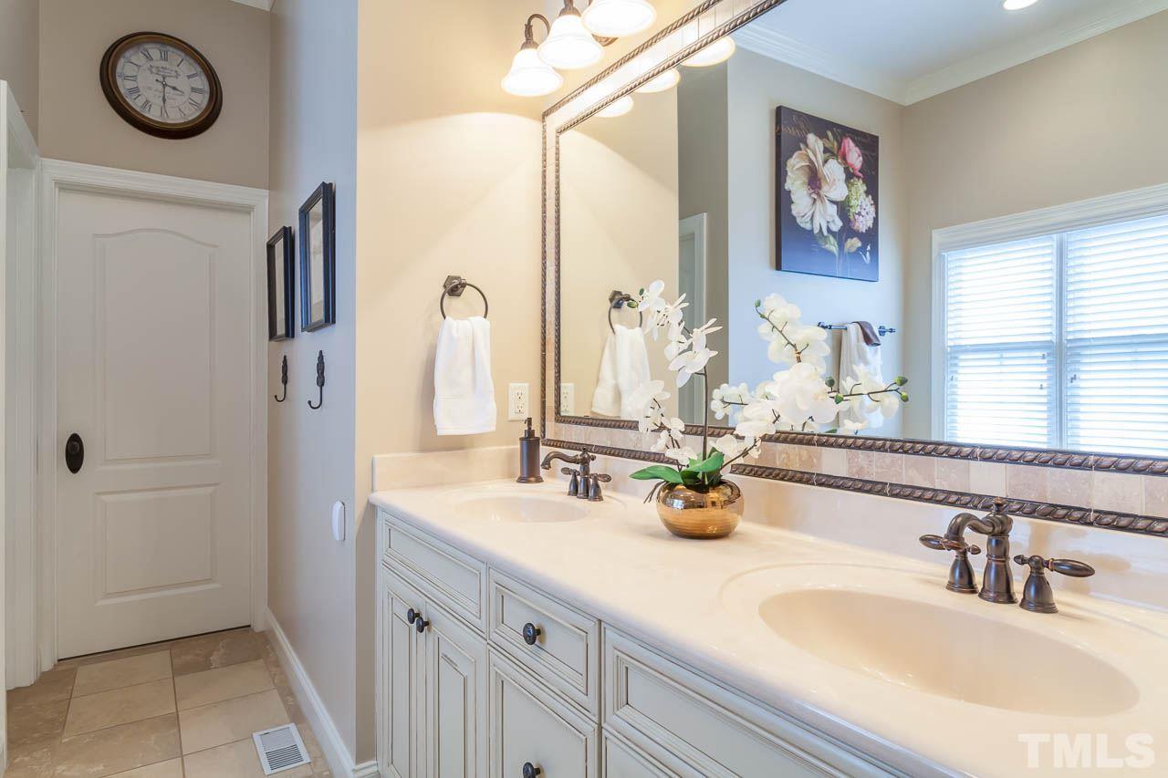 10331 Evergreen Spring Place Raleigh, NC 27614 - Photo 13 of 25 Gallery Image 13