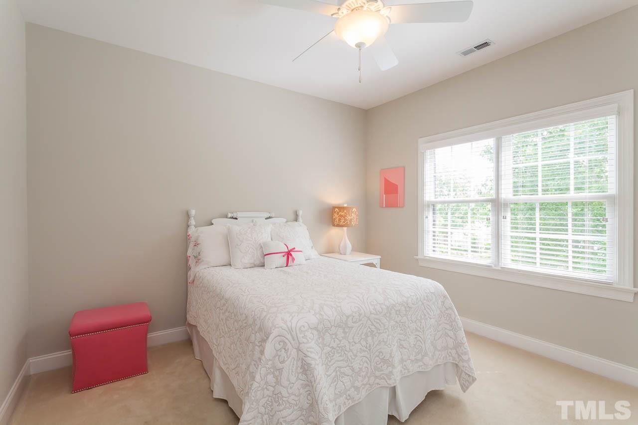 10331 Evergreen Spring Place Raleigh, NC 27614 - Photo 15 of 25 Gallery Image 15