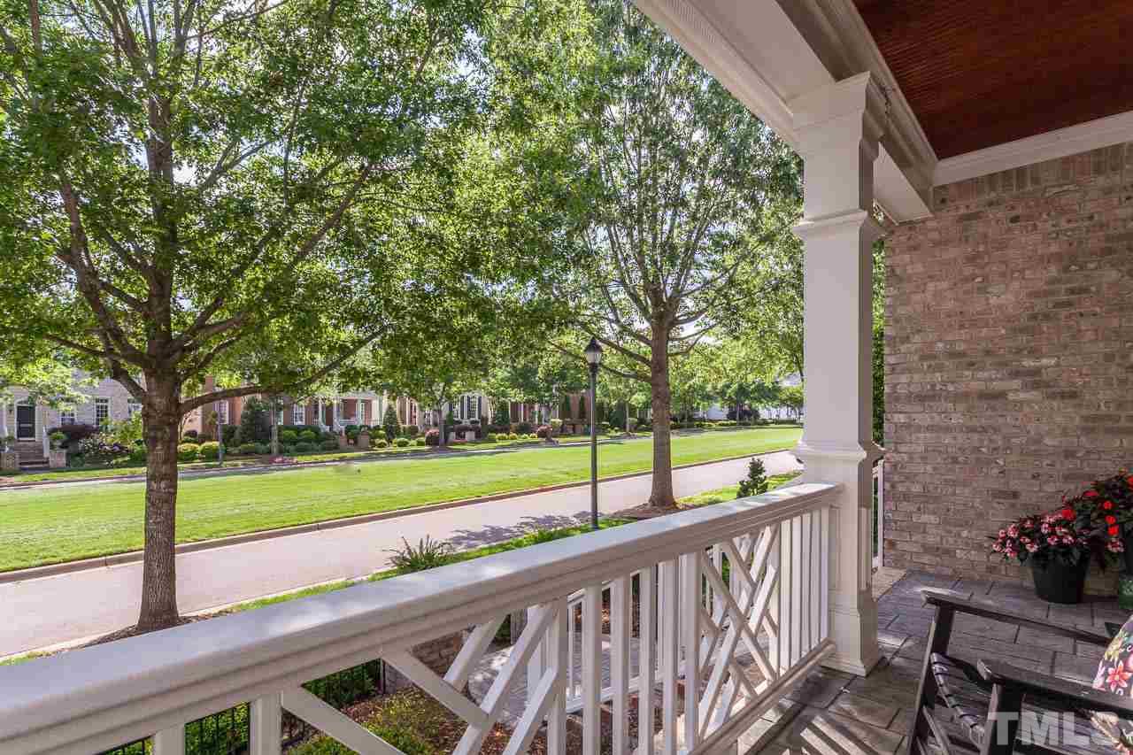 10331 Evergreen Spring Place Raleigh, NC 27614 - Photo 2 of 25 Gallery Image 2