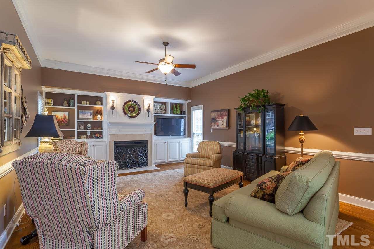 10331 Evergreen Spring Place Raleigh, NC 27614 - Photo 10 of 25 Gallery Image 10