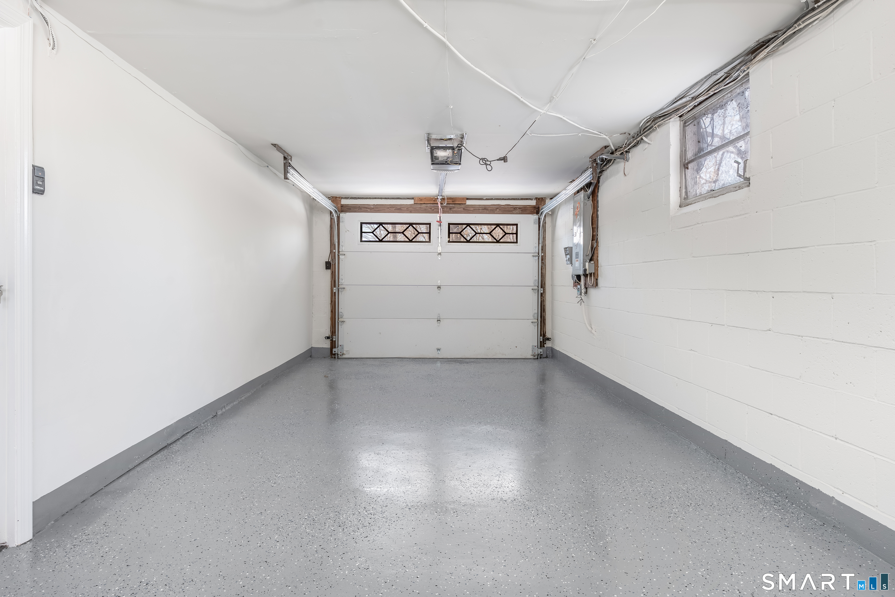 24 Pleasant Hill Road Newtown, CT 06470 - Photo 22 of 27