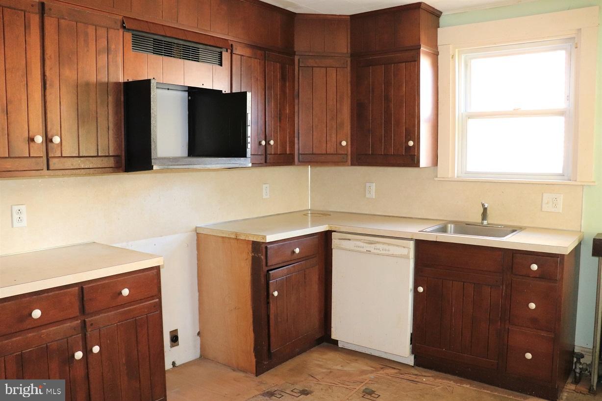 311 West Elm Street Reading, PA 19607 - Photo 10 of 29 Gallery Image 10