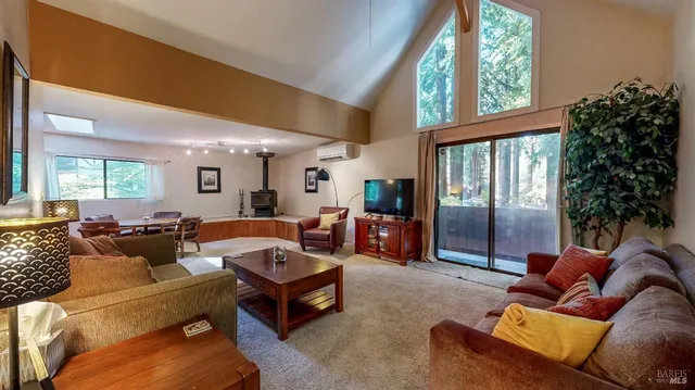 $849,000 | 19598 Redwood Drive, Monte Rio, CA 95462