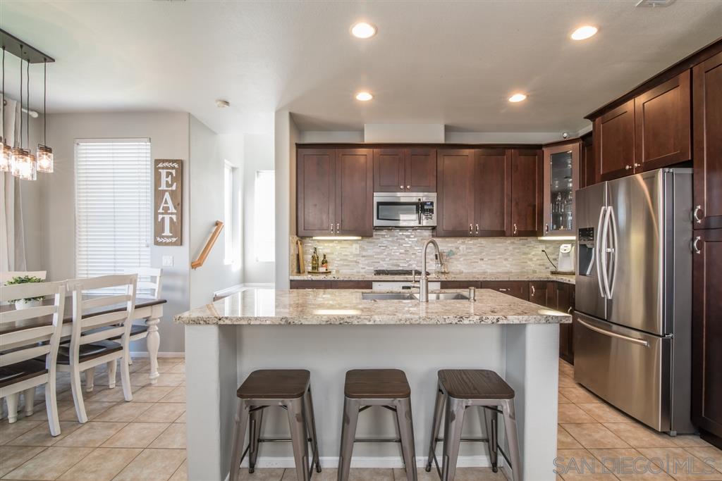 1824 Sheep Ranch Loop Chula Vista, CA 91913 - Photo 8 of 25