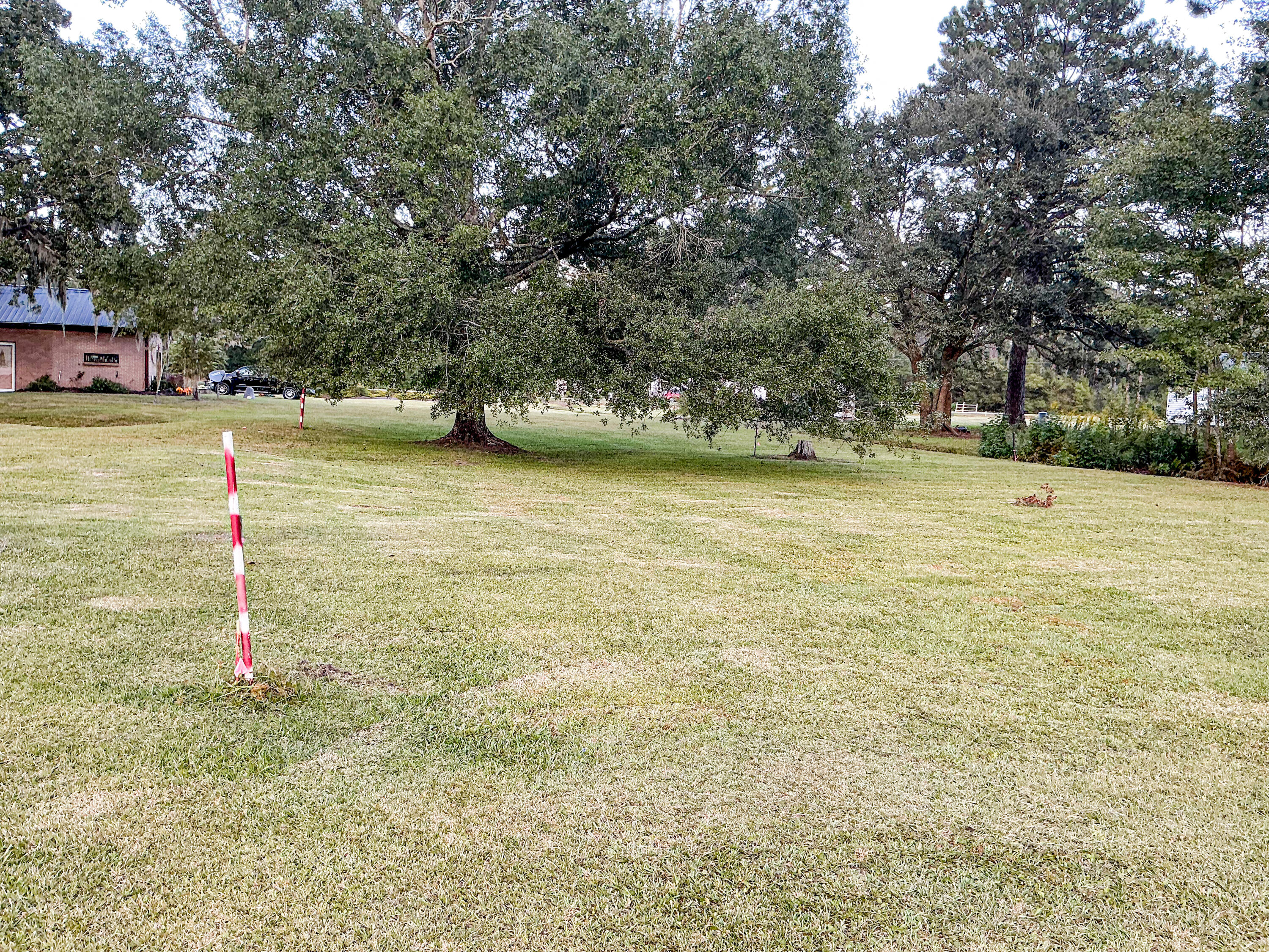 839 Burgin Road McClellanville, SC 29458 - Photo 8 of 14 IMG_0122