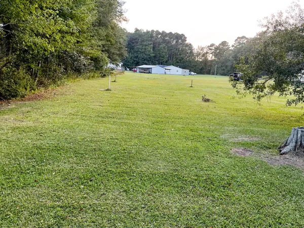 $199,999 | 839 Burgin Road, McClellanville, SC 29458