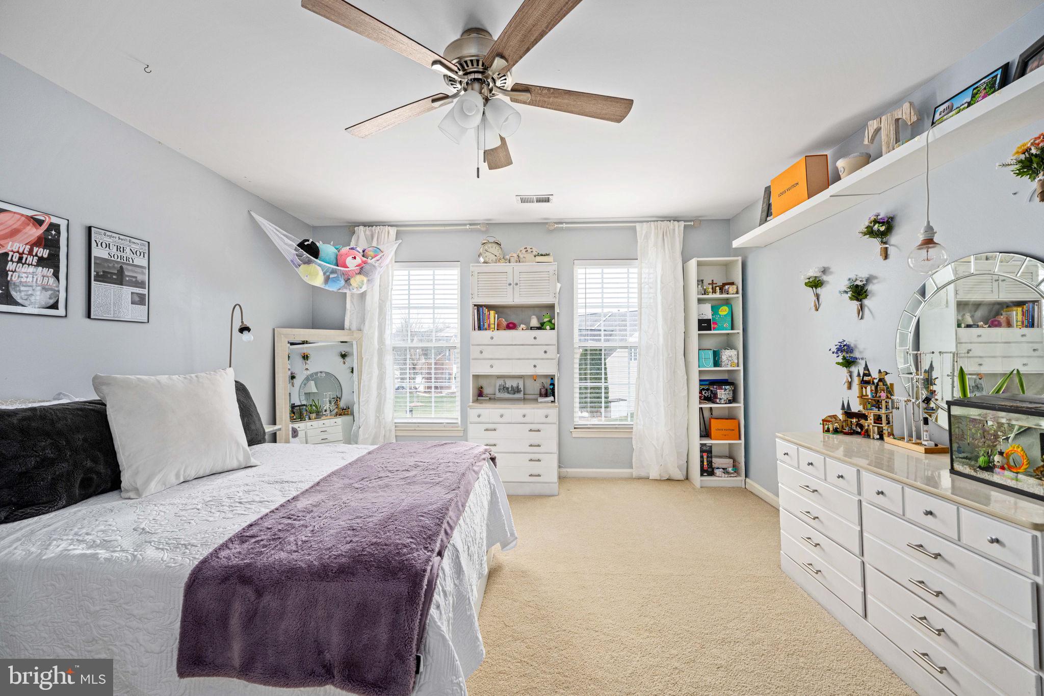 5505 Altenbury Loop Gainesville, VA 20155 - Photo 38 of 62 Bedroom 3