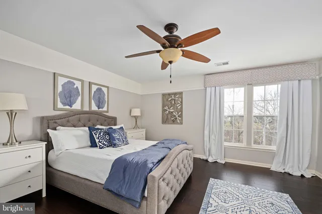 $849,999 | 5505 Altenbury Loop, Gainesville, VA 20155