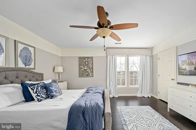 $849,999 | 5505 Altenbury Loop, Gainesville, VA 20155