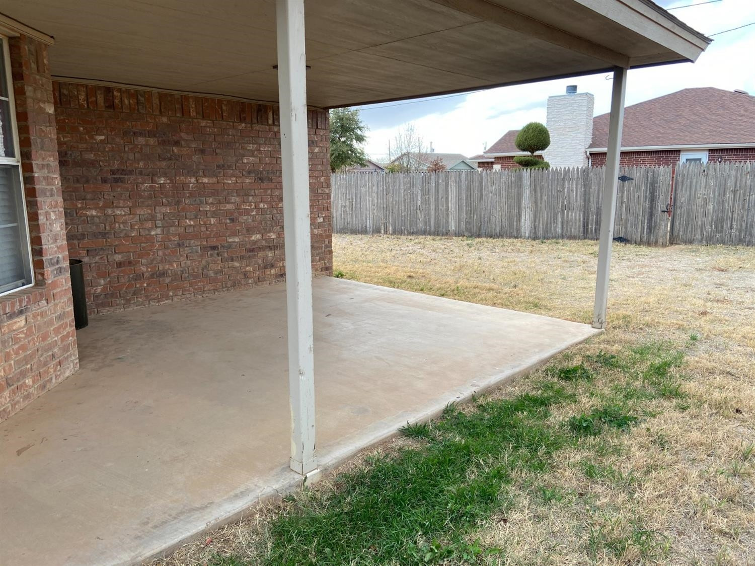 2503 North Cypress Road Lubbock, TX 79403 - Photo 20 of 23 covered patio
