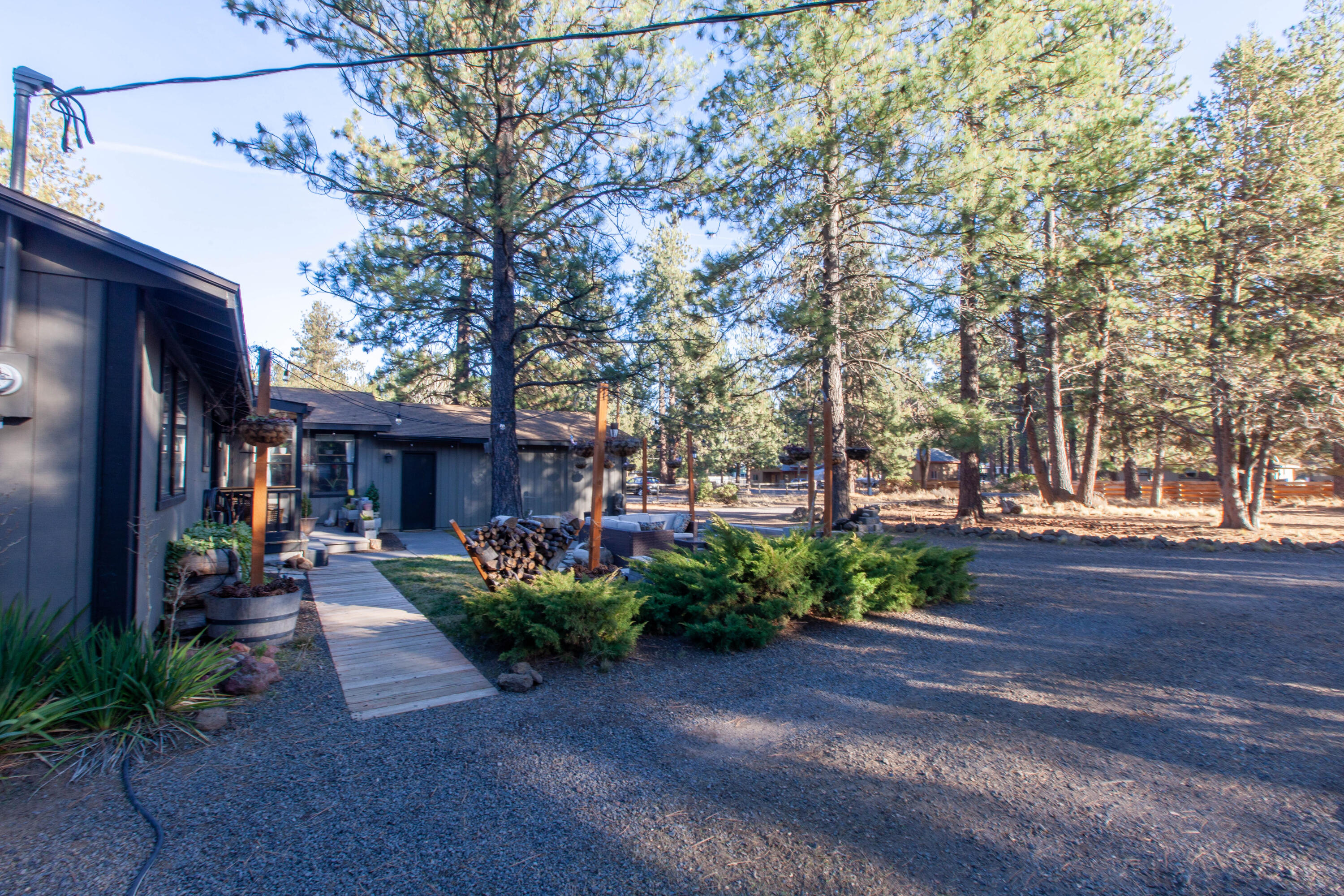 60117 Cinder Butte Road Bend, OR 97702 - Photo 34 of 52 32
