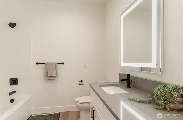 $593,300 | 2566 5th Street Southeast, East Wenatchee, WA 98802