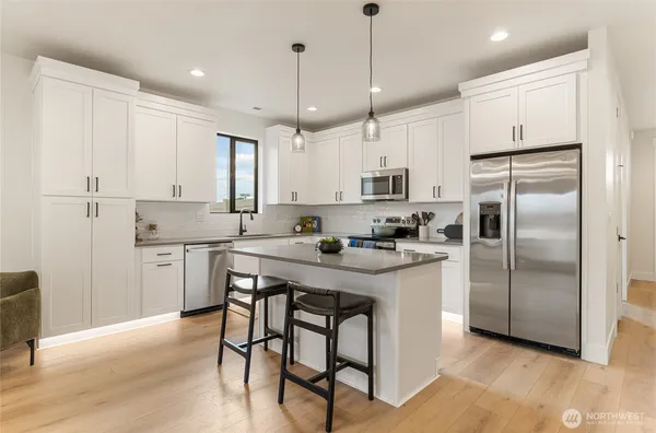 $593,300 | 2566 5th Street Southeast, East Wenatchee, WA 98802