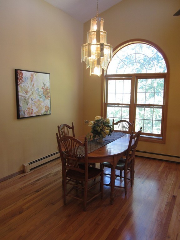 21 Westover Road Worcester, MA 01606 - Photo 6 of 30 Gallery Image 6