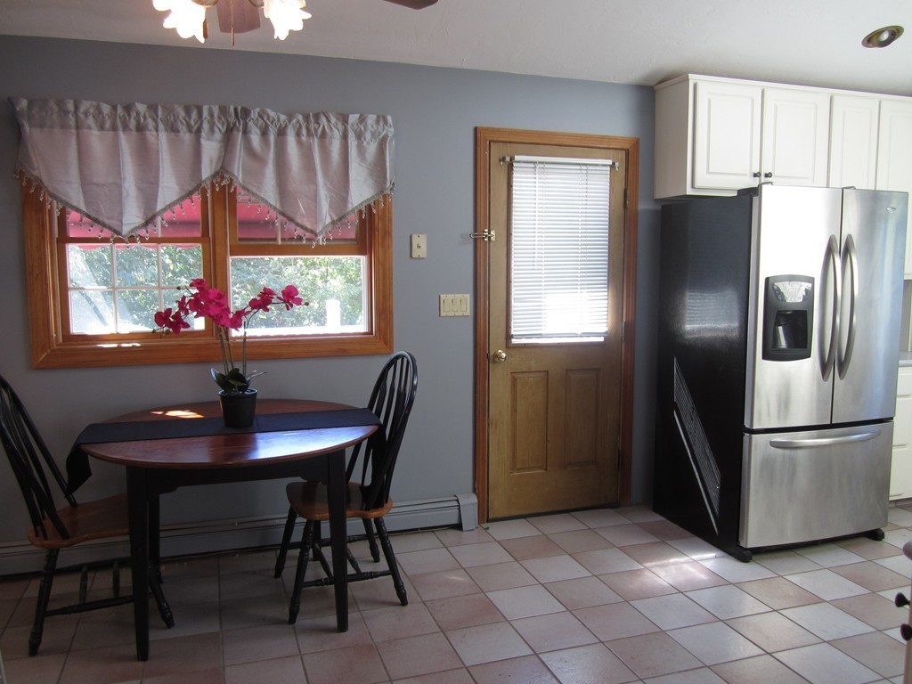21 Westover Road Worcester, MA 01606 - Photo 8 of 30 Gallery Image 8