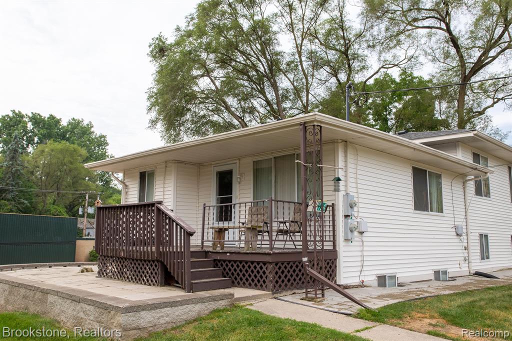 122 Campbell Street Rochester, MI 48307 - Photo 31 of 32